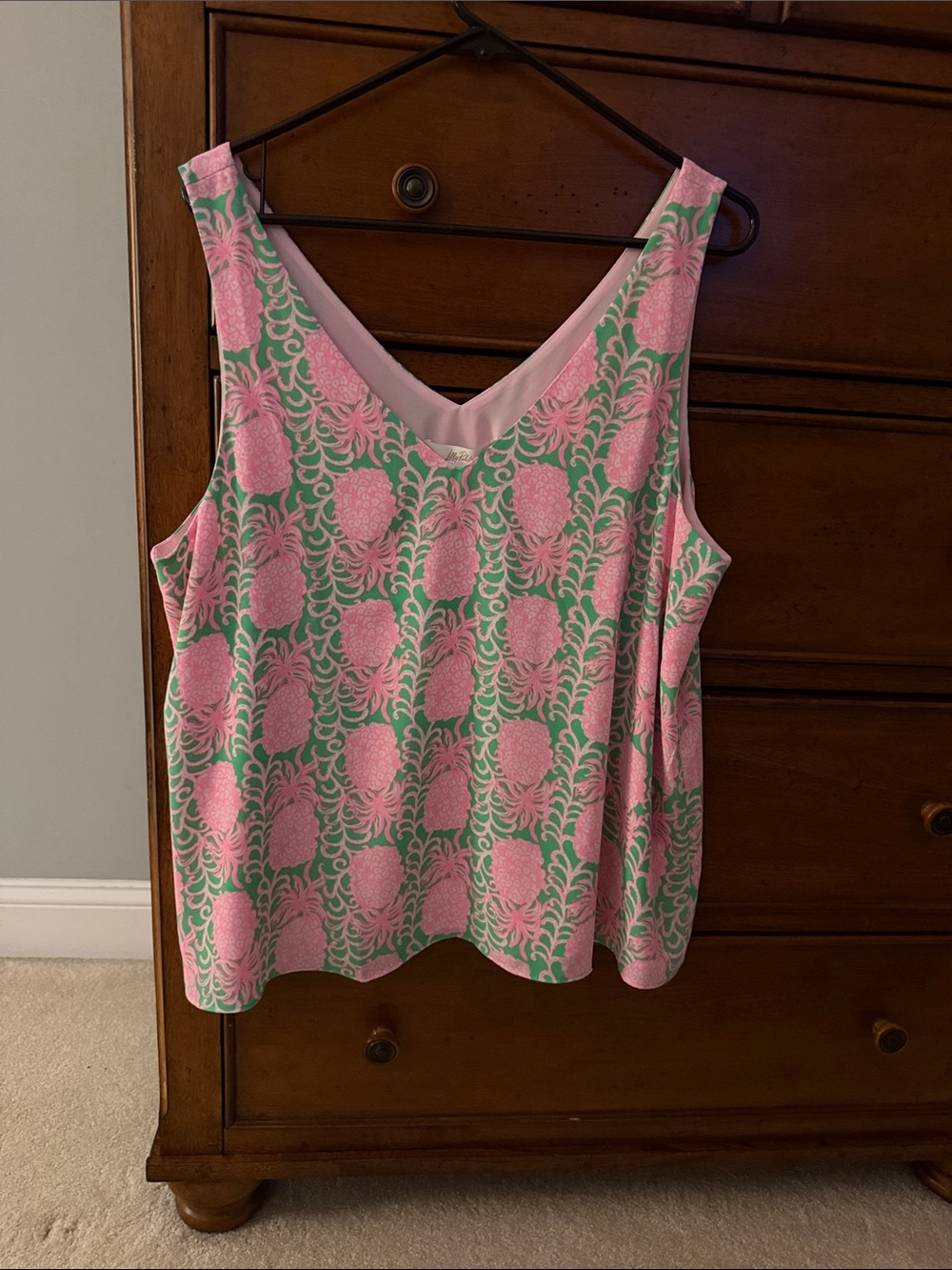 Lilly Pulitzer Pink Pineapple Print V-Neck Tank on Green